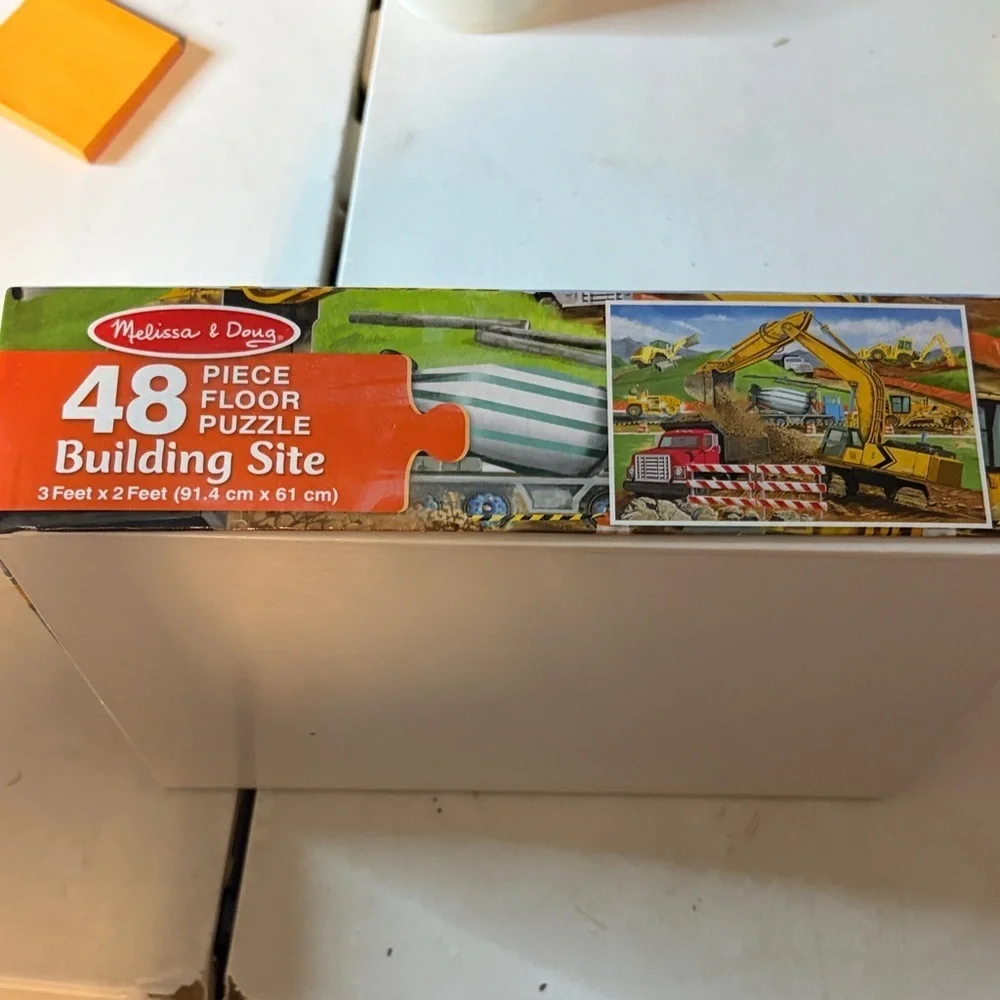 Melissa & Doug Building Site Puzzle with Yellow and Red Vehicles | EUC | Ages 4+